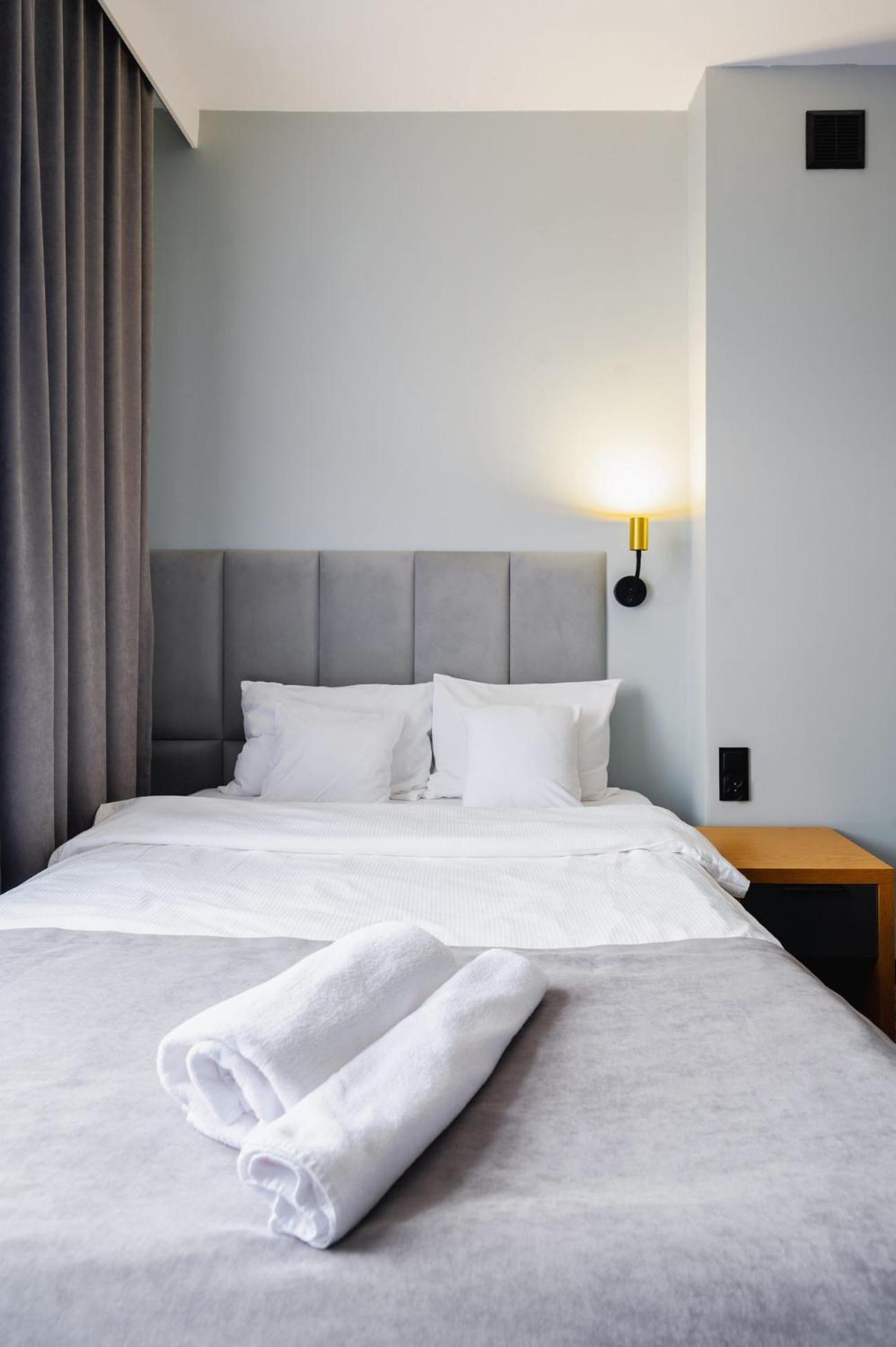 Hotel Poniatowski Radom Kültér fotó