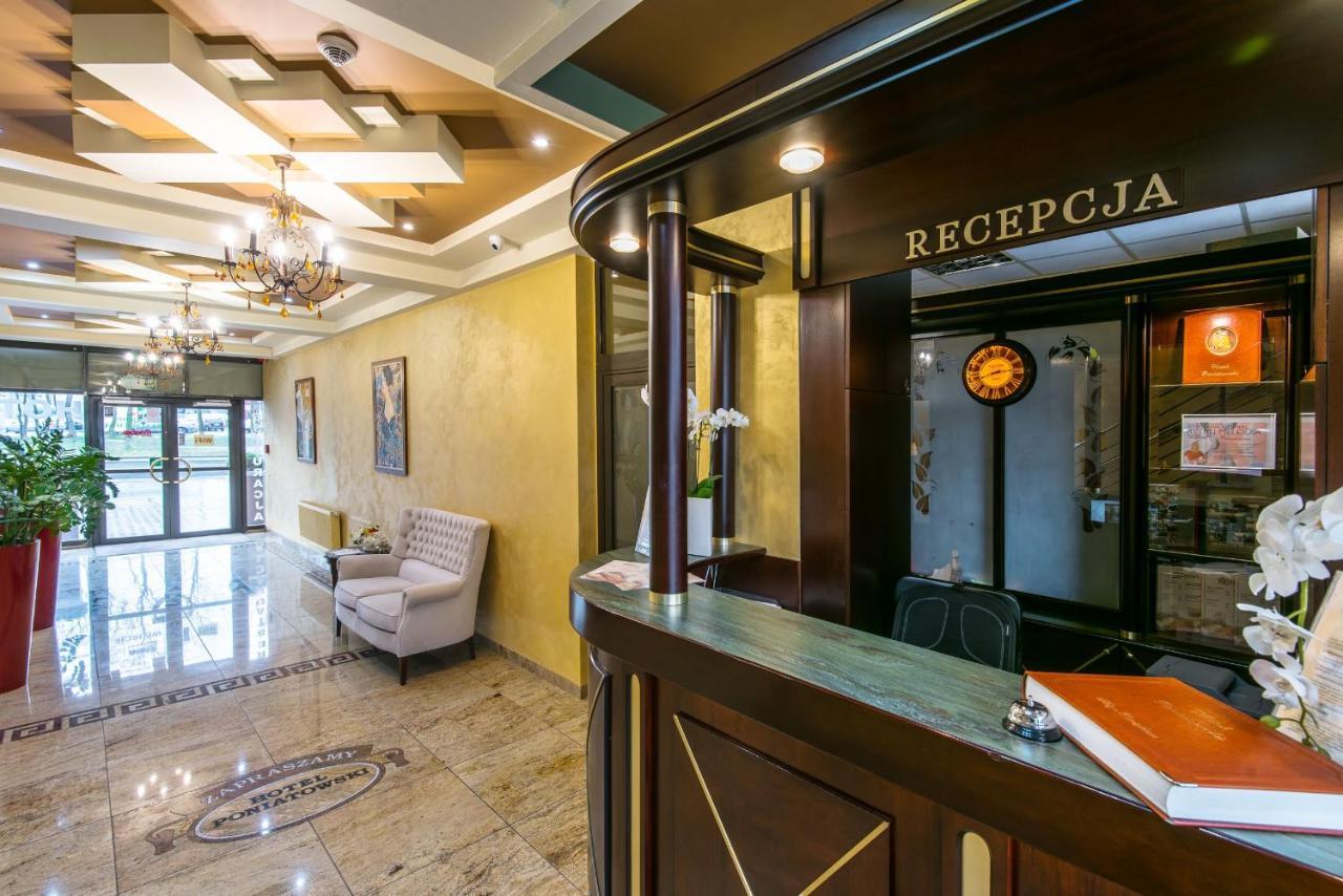 Hotel Poniatowski Radom Kültér fotó