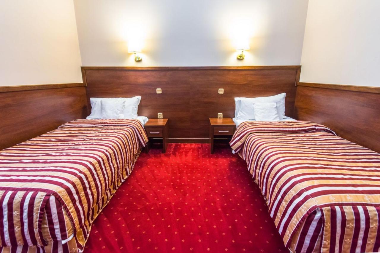 Hotel Poniatowski Radom Kültér fotó